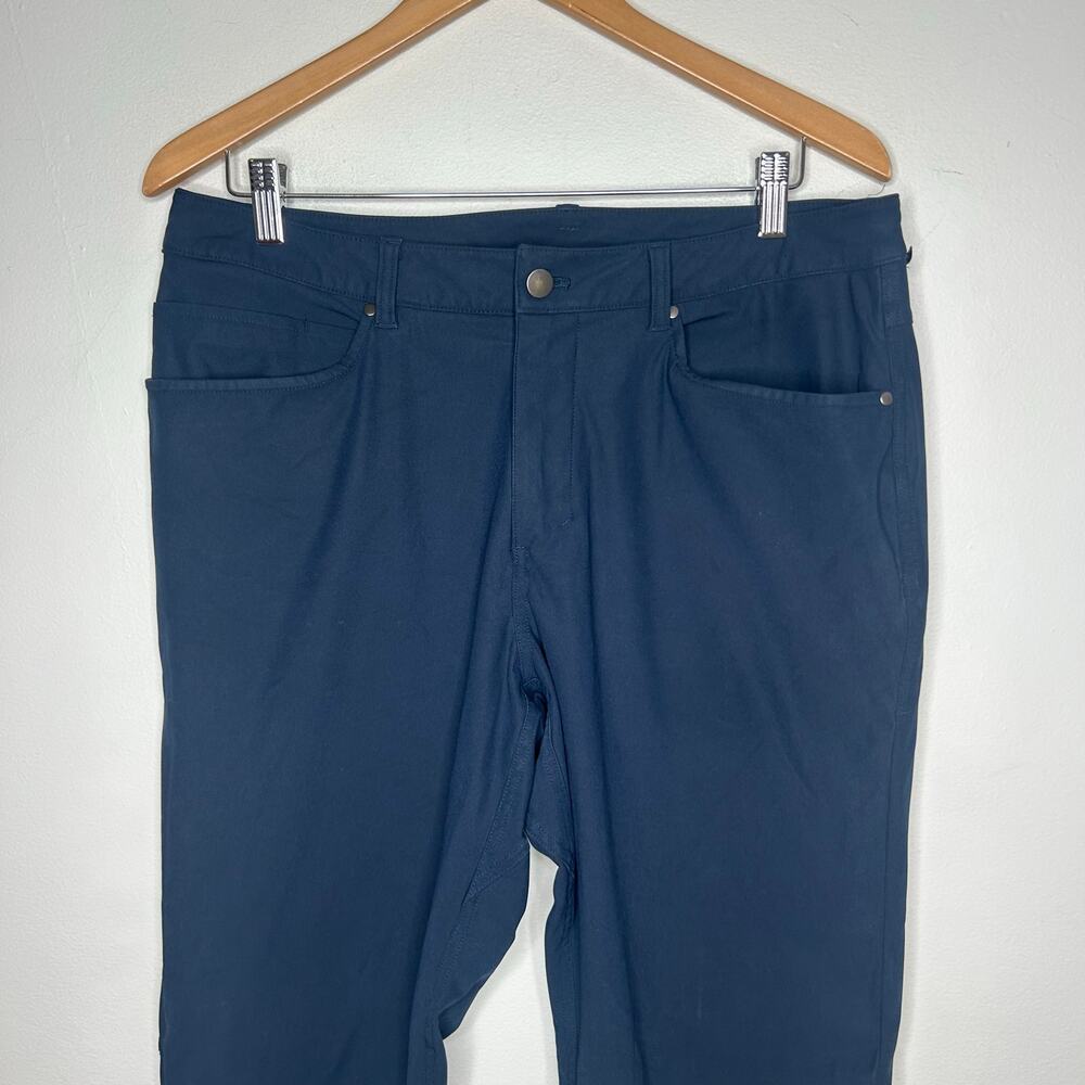 Lululemon ABC Pant Relaxed Warpstreme True Navy 33x28 - Picture 3 of 5